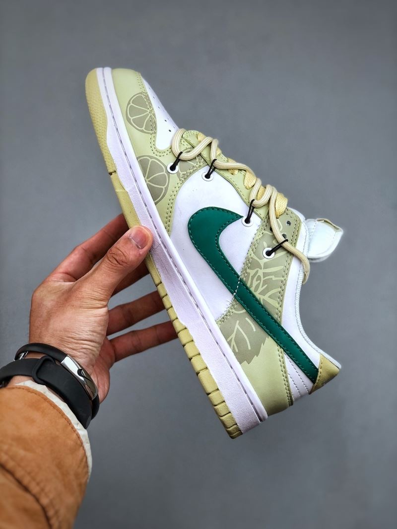 Nike Dunk Shoes